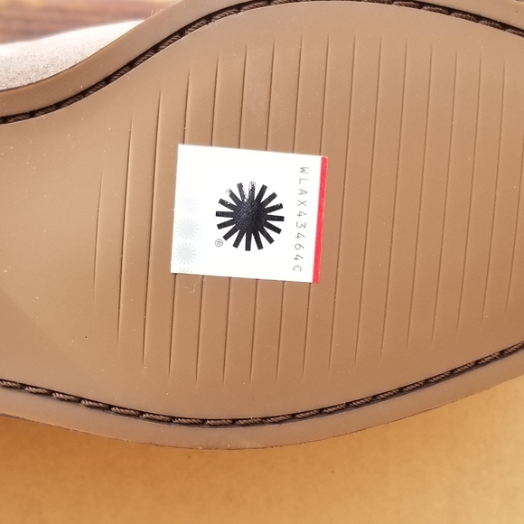 UGG Women's Tall Brown Boots - Picture 6 of 12